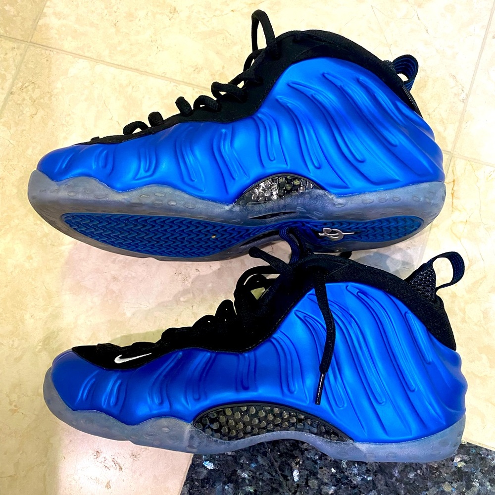 Nike Foamposites lightly worn, size 10.5